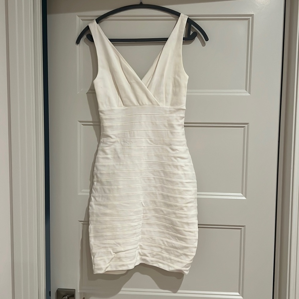 White mini minimalist dress stretchy